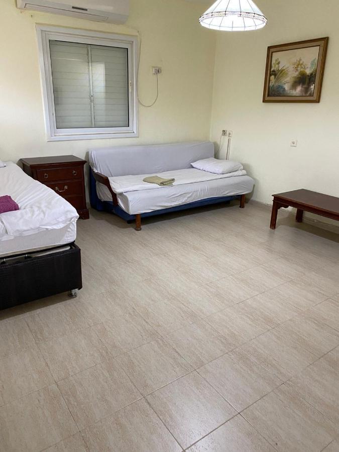 Ein Gedi Rooms 네베 조하르 외부 사진